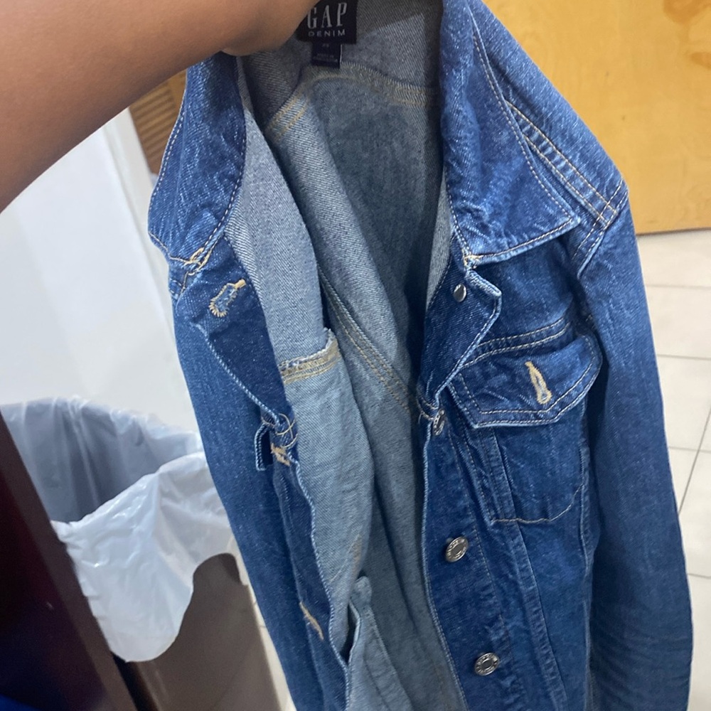 Gap Jean jacket, second hand in very good conditions
